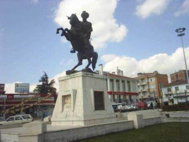 <p>AMASYA<br />
<br />
337.800 kişi.</p>