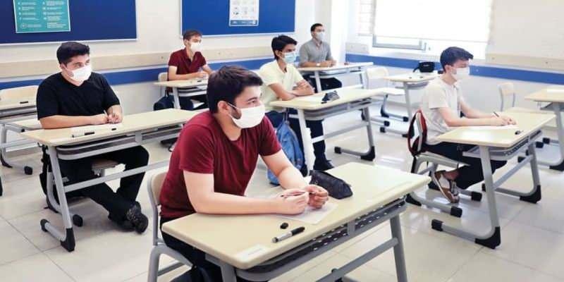 Milli Eğitim Bakanı Sel&ccedil;uk'tan uzaktan eğitim a&ccedil;ıklaması! S&uuml;rpriz 'sınav' kararı...