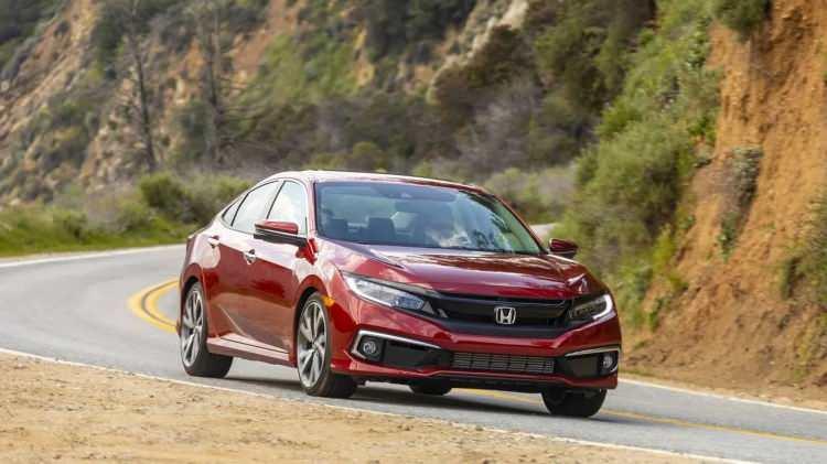 <p><strong>Honda</strong></p>
<p>Honda, Civic Sedan modeli için kasım ayı boyunca %0.68 faiz oranıyla 12 ay vadeli 60.000 TL’lik taşıt kredisi imkanı sunuyor.</p>