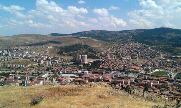 <p>YOZGAT<br />
<br />
421.200 kişi</p>