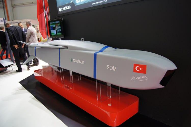 <p>Savunma sanayisinde yaşanan gelişmeler her geçen gün artmaya devam ediyor. Yerli ve milli olarak geliştirilen mühimmatlar ile elde edilen başarılar Türkiye'nin göğsünü kabartmaya devam ediyor.</p>
<p> </p>
