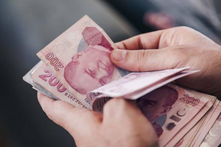 Asgari ücrette yeni tarih açıklandı! 9 ücret daha değişiyor