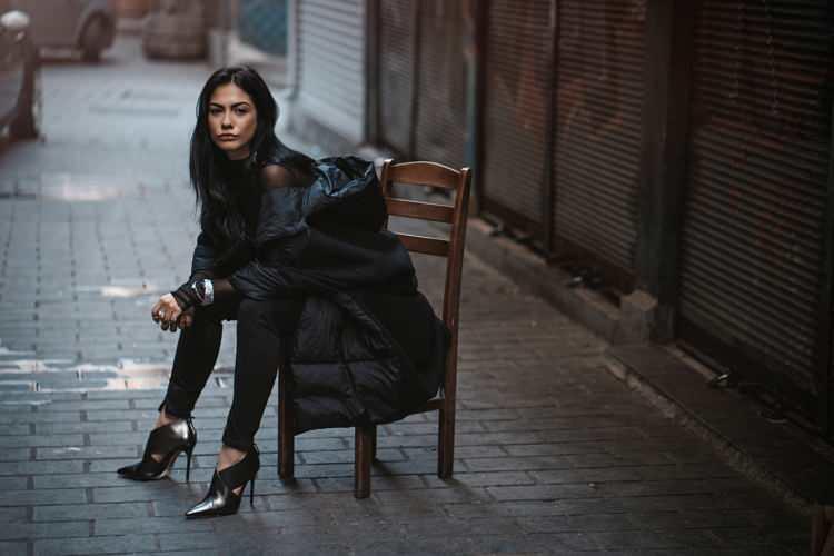 <p><strong>7 - DEMET ÖZDEMİR</strong></p>
<p>11 Milyon 841 Bin 571 kişi.</p>