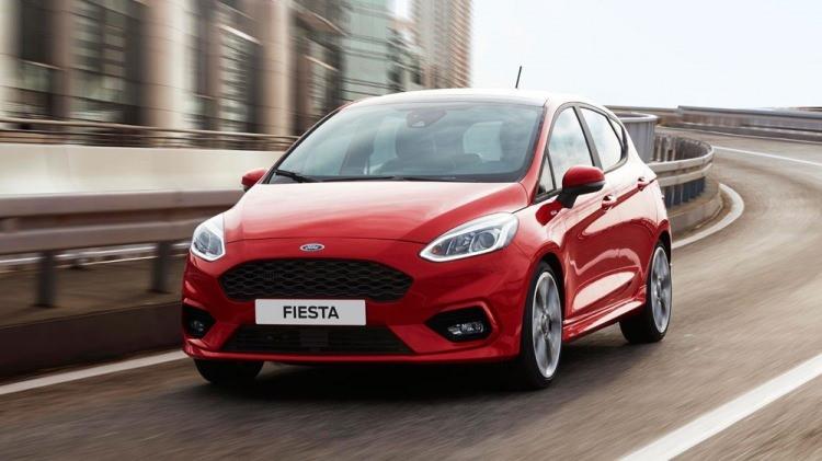 <p><strong>FORD</strong></p>
<p>Ford Fiesta Style 5 Kapı1.0L EcoBoost 100PS 6 ileri Otomatik Benzin</p>
<p>Fiyatı 203.400 TL</p>
<p><strong>KAMPANYALAR</strong></p>
<p>Sağlık çalışanları için Ford modellerinde yüzde 3 indirim Ford yetkili satıcılarında.</p>
<p>Ford Fiesta, Ecosport, Mondeo, S-Max ve Galaxy model otomobillerin satın alımlarında geçerli; 60.000 TL, 24 ay, yüzde 0,991 faiz<br />
<br />
- Ford Focus model otomobillerin satın alımlarında geçerli; 75.000 TL, 12 ay, yüzde 0 faiz<br />
<br />
- Yeni Ford Kuga model otomobillerin satın alımlarında geçerli; 120.000 TL, 12 ay, yüzde 0 faiz<br />
<br />
- Yepyeni Ford Puma model otomobillerin satın alımlarında geçerli; 120.000 TL, 24 ay, yüzde 0,99 faiz<br />
<br />
- Tourneo Courier Journey model otomobillerin satın alımlarında geçerli; 130.000 TL, 12 ay, yüzde 0,49 faiz</p>