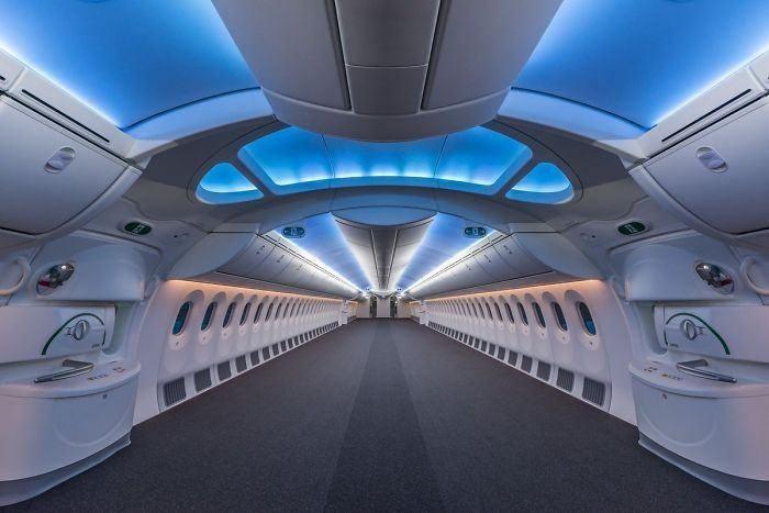 <p>Boş bir Boeing 787 nin görüntüsü.</p>