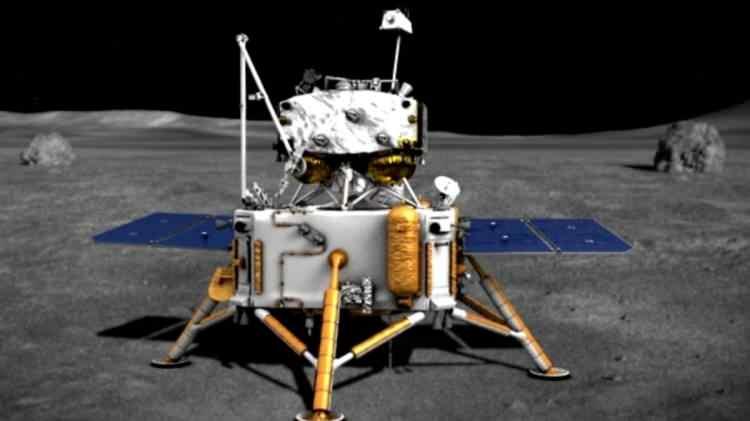 <p>Çin üretimi uzay aracı Chang'e-5, Ay görevinden geri döndü. Chang’e-5, 40 yılın ardından ilk yeni Ay yüzeyi örneklerini teslim etti.</p>
