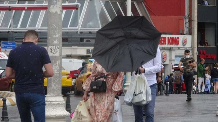 <p>İ&Ccedil; ANADOLU&nbsp;</p>

<p>Par&ccedil;alı ve az bulutlu ge&ccedil;eceği tahmin ediliyor. Gece ve sabah saatlerinde yer yer sis ve pus ile beraber buzlanma ve don hadiseleri bekleniyor.</p>
