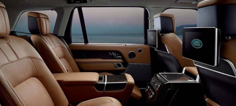 <p>YENİ RANGE ROVER EVOQUE S  1.5 PHEV300 963.648 TL</p>

<p> </p>

