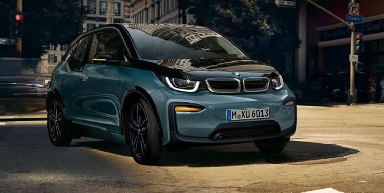 <p><strong>BMW</strong></p>

<p>BMW i3 (120 Ah) Edition Electric - Otomatik 517.100 TL</p>
