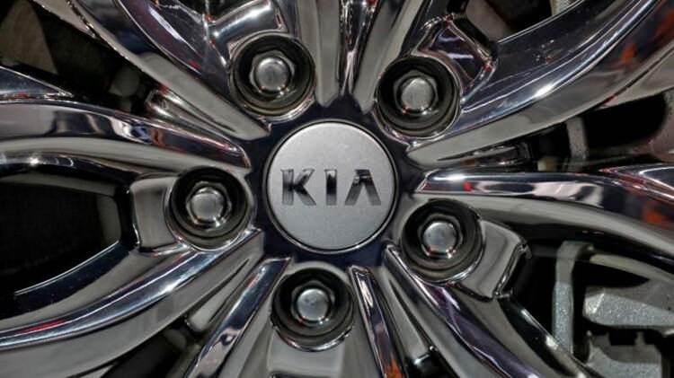 <p><strong>KIA Picanto 1.0L 67 PS AMT Benzinli </strong><br />
<br />
Kampanyalı anahtar teslim satış fiyatı 153 bin 500 lira.</p>