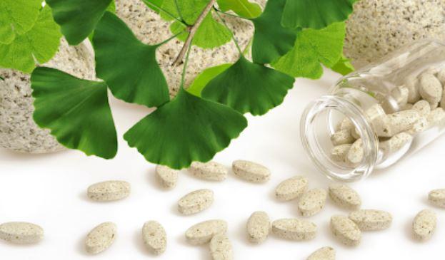 <p><strong>Bitkisel takviyeler: </strong>Ginkgo, ginseng, guarana, efedra veya diğer onlarca bitkisel olduğu iddia edilen ürünleri tüketiyor musunuz ? Bunlar ve diğerleri, tansiyonunuzu yükseltebilir veya yüksek tansiyonu kontrol altına almak için aldığınız ilaçların etkisinizi azaltabilir. Doktorunuzun önerisi olmadan bu tip ürünleri kullanmayın.</p>

<p> </p>
