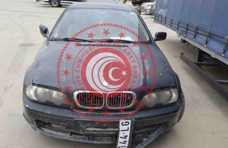 <p>2000 BMW 318Cİ/<strong> İhale fiyatı: 94 bin TL</strong></p>
<p> </p>
<p><a href="https://www.ahaber.com.tr/galeri/otomobil/en-ucuz-ikinci-el-arabalar-bakanlik-hepsini-satisa-cikardi-24-bin-liraya-alicisini-bekliyor/4">.</a></p>