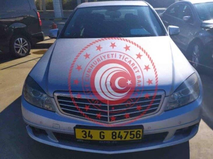 <p>2009 MERCEDES C 180/ <strong>İhale fiyatı: 190 bin TL</strong></p>
<p><a href="https://www.ahaber.com.tr/galeri/otomobil/en-ucuz-ikinci-el-arabalar-bakanlik-hepsini-satisa-cikardi-24-bin-liraya-alicisini-bekliyor/5">.</a></p>