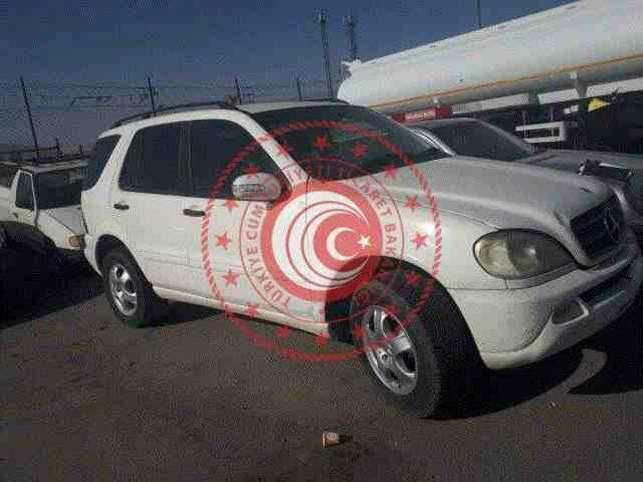 <p>2004 model Mercedes ML 350 / 252 bin km / İhale bitiş tarihi: 26 Ekim 2020 / İhale fiyatı 104 bin TL.</p>
<p><a href="https://www.ahaber.com.tr/galeri/otomobil/en-ucuz-ikinci-el-arabalar-bakanlik-hepsini-satisa-cikardi-24-bin-liraya-alicisini-bekliyor/26">.</a></p>
