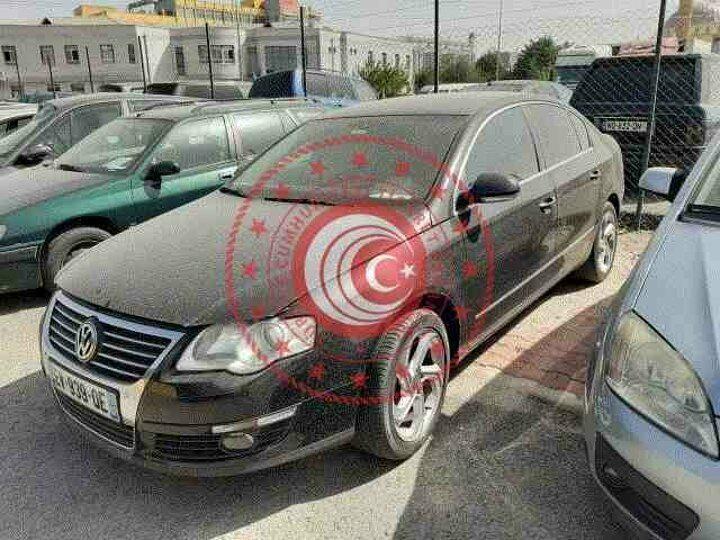 <p>2009 model Volkswagen Passat / 234 bin km / İhale bitiş tarihi: 26 Ekim 2020 / İhale fiyatı 80 bin TL.</p>

<p><a href="https://www.ahaber.com.tr/galeri/otomobil/en-ucuz-ikinci-el-arabalar-bakanlik-hepsini-satisa-cikardi-24-bin-liraya-alicisini-bekliyor/27">.</a></p>
