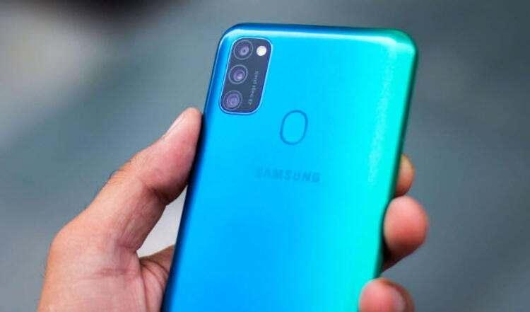 <p>Galaxy M21<br />
<br />
Güncelleme alacak<br />
<br />
Tarih: Mart 2021</p>
