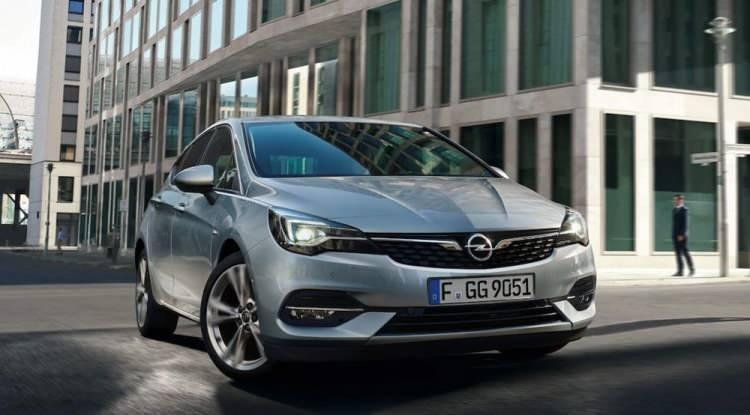<p>ASTRA HB 1.2 Benzinli MT-6 145 HP</p>
<p>Fiyatı 279.500 TL</p>
<p>Aralık ayı fiyatı: 230.500 TL</p>
<p> </p>