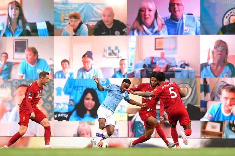 <p>Manchester City’li Raheem Sterling, kapalı kapılar arkasında Liverpool’lu Joe Gomez ve Georginio Wijnaldum ile Etihad Stadium’da karşı karşıya geliyor. (2 Temmuz - Manchester, England.</p>
