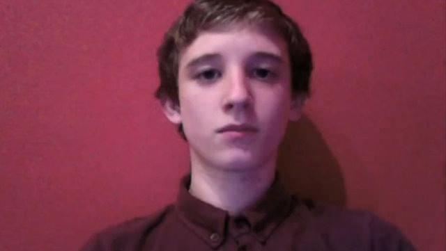 <p>Şu an 24 yaşında olan Gray,&nbsp;10 yıl &ouml;ncesinden başlayarak&nbsp;her g&uuml;n, g&uuml;nde bir kez selfie &ccedil;ekti.</p>

<p>&nbsp;</p>
