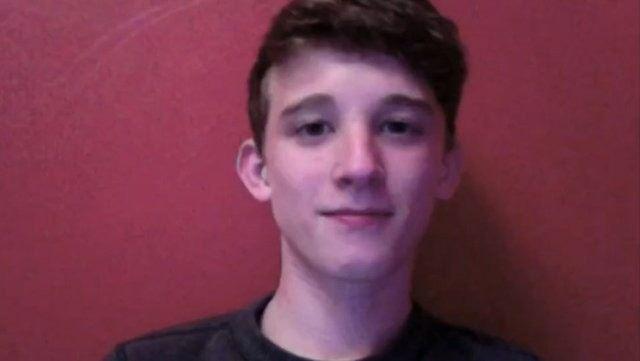 <p>Projesinin ortaya &ccedil;ıkış s&uuml;resinden bahseden Gray, "Her şey, diz&uuml;st&uuml; bilgisayarımdaki web kamerası efektleriyle oynarken ortaya &ccedil;ıktı.</p>

<p>&nbsp;</p>
