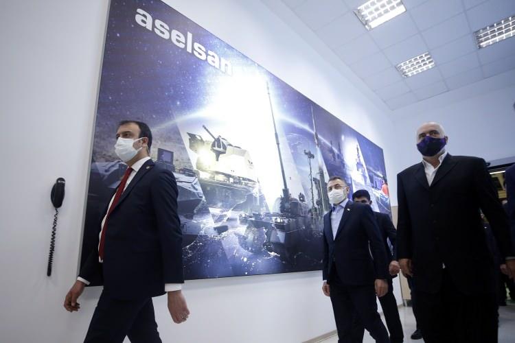 T&uuml;rk silahlarına hayran kaldı: T&uuml;rk teknolojisi &ccedil;ok etkileyici