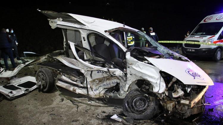 <p>Kaza, merkeze bağlı Kuzey &Ccedil;evre Yolu Necmettin Erbakan Bulvarı&rsquo;nda meydana geldi.</p>
