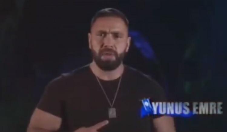 <p><strong>YUNUS EMRE KARABACAK</strong></p>
<p><span style="color:#800080"><em><strong>"Her zaman hayalini kurduğum survivor serüvenim başlıyor. Babam için tüm sevenlerim için bu güzel yolda savaşmaya gidiyorum. Varlığınızı her zaman arkamda hissedeceğim ve inşallah o kupayı alıp geleceğim. Dualarınızı eksik etmeyin."</strong></em></span></p>