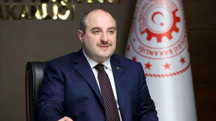 <p>Bakan Varank, Ekonomi Muhabirleri Derneği (EMD) Başkanı Turgay Türker ile beraberindeki yönetim kurulu üyelerini kabul etti. </p>

