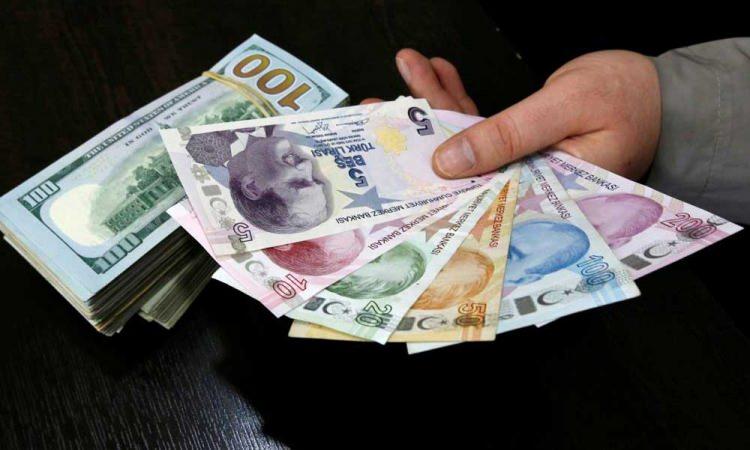 <p><strong>İKİ AYDA BİR 550 TL</strong></p>
<p>EŞİ VEFAT ETMİŞ KADINLARA: Eşi vefat eden ve SGK'sı olmayan muhtaç kadınlara aylık 325 TL olmak üzere iki ayda bir 650 TL tutarında yardım aktarılıyor.</p>
