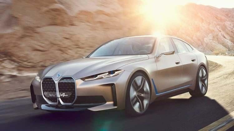<p><strong>BMW CONCEPT i4</strong></p>

<p>BMW Concept i4 adlı konsept sedan aracının tanıtımını yaptı.&nbsp;</p>

<p>Yeni model 2021 yılında &uuml;retime ge&ccedil;irilecek.&nbsp;</p>
