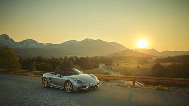 <p>Orijinaline sadık kalınan araç 718 Boxster GTS 4.0 modeline dayanıyor.</p>
