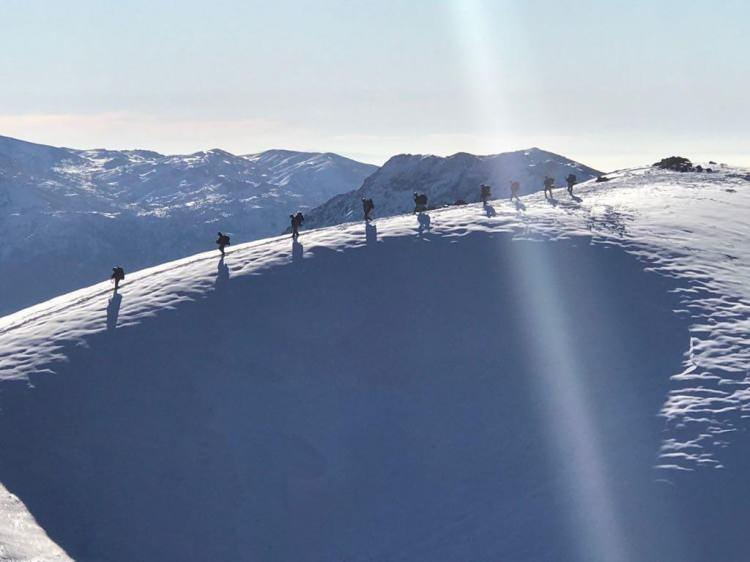 <p>Yurt içinde terörün tamamen ortadan kaldırılmasına yönelik yürütülen 11 Ocak 2021 tarihinde başlatılan EREN OPERASYONLARI, halkımızın desteği ile İNANÇLI ve KARARLI bir şekilde başarı ile devam ediyor.</p>

<p> </p>
