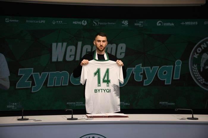 <p>Bytyqi (Bütüçi) - KONYASPOR</p>