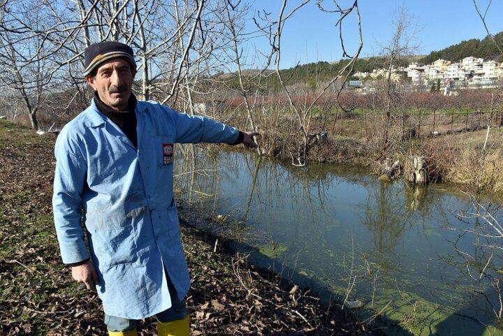 <p>Her yıl su taşkınlarıyla kente gelen su maymunları, fotoğrafçıları ile belgeselcilerin büyük ilgisini çekiyor.</p>
