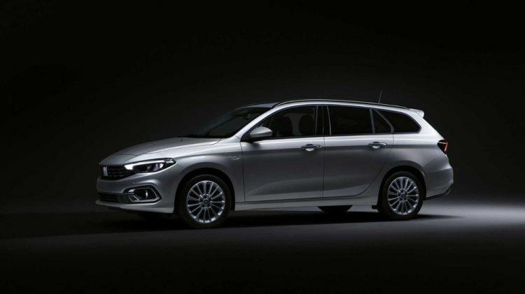 <p><strong>DAHA VERİMLİ VE ÇEVRE DOSTU MOTORLAR</strong></p>

<p>Yeni Egea, 2021 yılında yollara baştan aşağı yenilenen motor ailesiyle çıkacak. İlk olarak yeni Egea, yepyeni 100 HP gücünde 1.0 litrelik GSE T3 motorla donatılacak. Yeni üç silindirli motor mevcut 1.4 litrelik motordan farklı olarak 1500 d/d’den itibaren 190 Nm gibi yüksek bir torku kullanıma sunuyor.</p>
