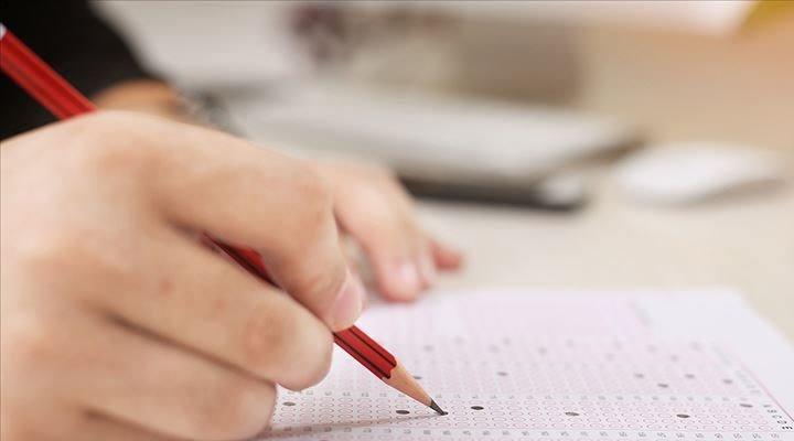 Milli Eğitim Bakanı Selçuk'tan öğrencilere son dakika müjdesi