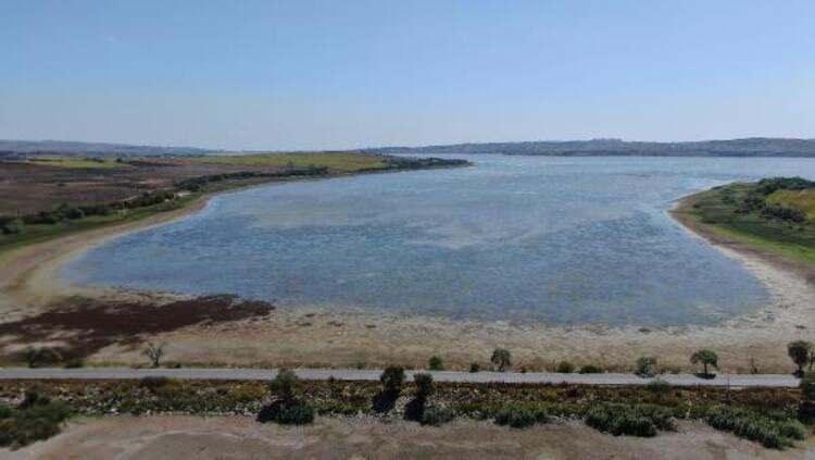 <p>B&uuml;y&uuml;k&ccedil;ekmece barajı doluluk oranı y&uuml;zde 41.13</p>
