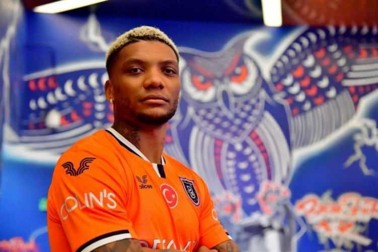 <p>JUNIOR FERNANDES</p>

<p>Yeni Takımı: Başakşehir<br />
Eski Takımı: Ittihad Kalba</p>
