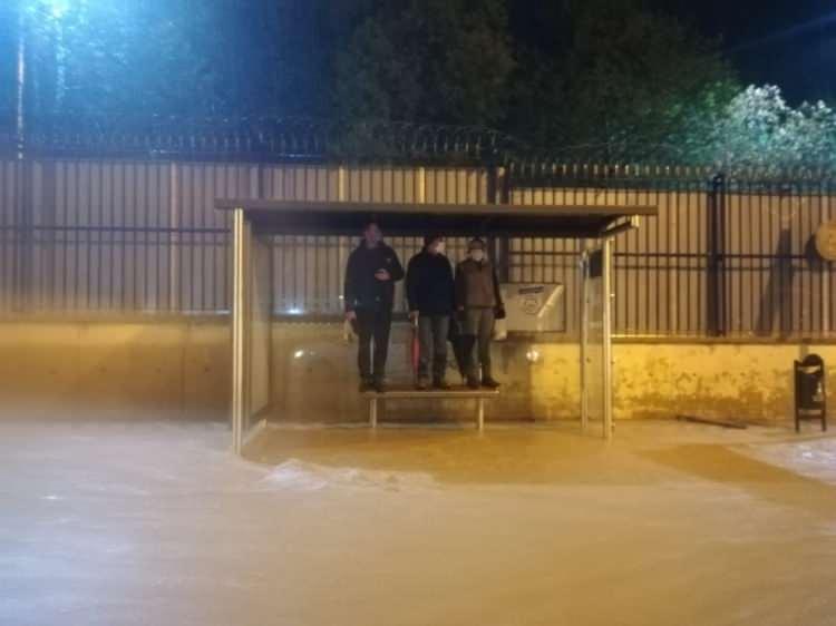 İzmir'de sağanak yine hayatı felç etti! CHP'li Belediye Başkanı uyardı: Trafiğe çıkmayın!