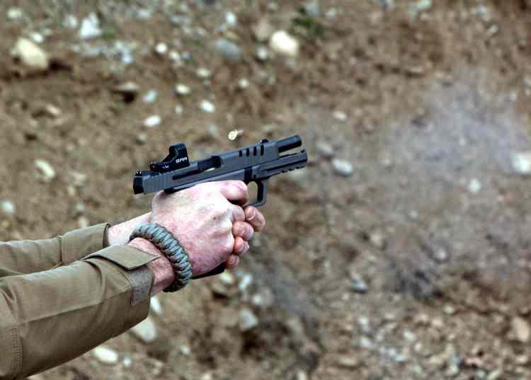 <p>"Okurların Seçimi Altın Ödülü"nü alan SAR 9'u gümüş madalya ile Sig Sauer ve bronz madalya ile Glock takip etti.</p>