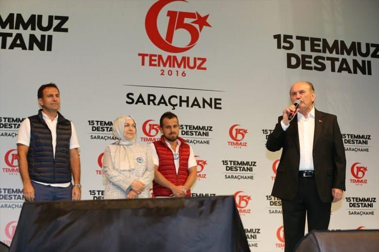 <p>Mimari projesini kendisinin çizdiği Kentsel Dönüşüm ve Sosyal Rehabilitasyon çalışmaları kapsamında Kasımpaşa'daki Kapalı Spor Salonu Kompleksi, Eğitim ve Sosyal Tesisleri'ni hizmete aldı.</p>
