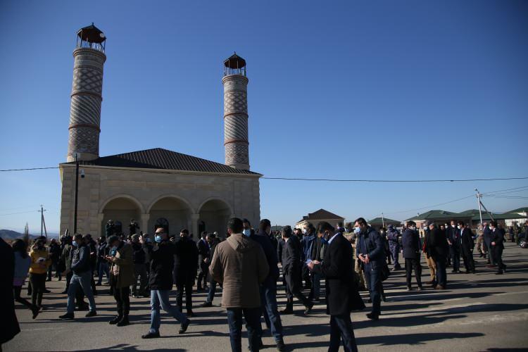 Azerbaycan '&ouml;ncelikli' dedi! '&Ouml;l&uuml;m temizliği' başladı...