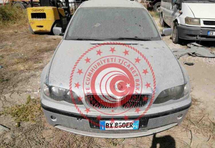 <p><strong>2002 MODEL BMW 320D</strong> model araç Ticaret Bakanlığı'nın internet sitesinde 72 bin liradan satışa çıkarıldı. Aracın ihale bitiş tarihi ise 09.02.2021 olarak belirlendi. </p>
<ul>
</ul>