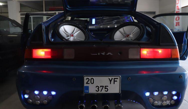 <p><strong>( Efsane Honda CRX )</strong></p>
