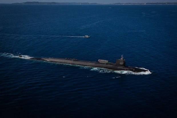<p>CNN International'da 'Bu Pasifik'teki en korkutucu ABD donanma silahı olabilir' başlığını taşıyan analizde, Soğuk Savaş'ta birçok Sovyet şehrini aynı anda yok etmek için üretilen denizaltının harekete geçtiği belirtildi.</p>
<p> </p>