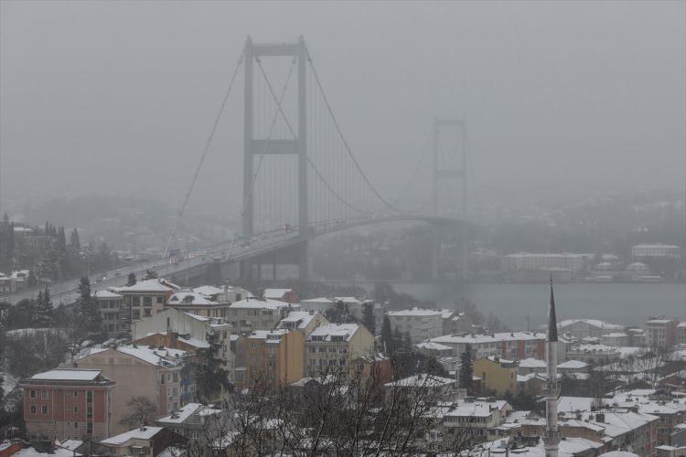 AKOM'dan son dakika açıklama: İstanbul'da ilçe ilçe kar kalınlığı!
