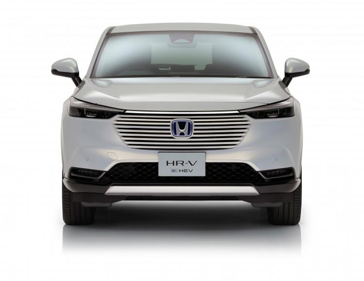 <p>Honda HR-V ilk olarak 1998 senesinde piyasaya çıkmış ve 8 yıl sorna üretimi durmuştu. </p>
<p> </p>