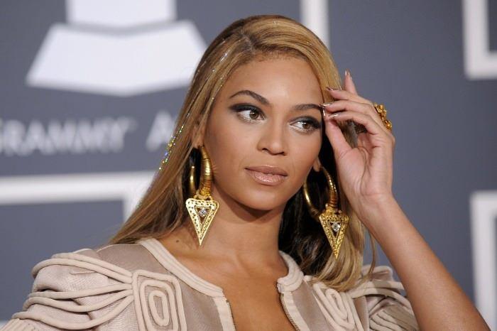 <p><em><strong>BEYONCE</strong></em></p>

<p><em><strong>Takipçi sayısı: 165 milyon</strong></em></p>
