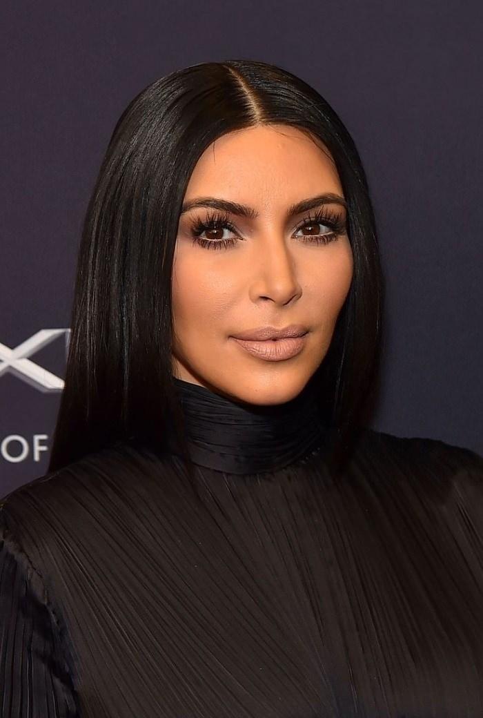 <p><em><strong>KIM KARDASHIAN</strong></em></p>
<p><em><strong>Takipçi sayısı: 205 milyon</strong></em></p>