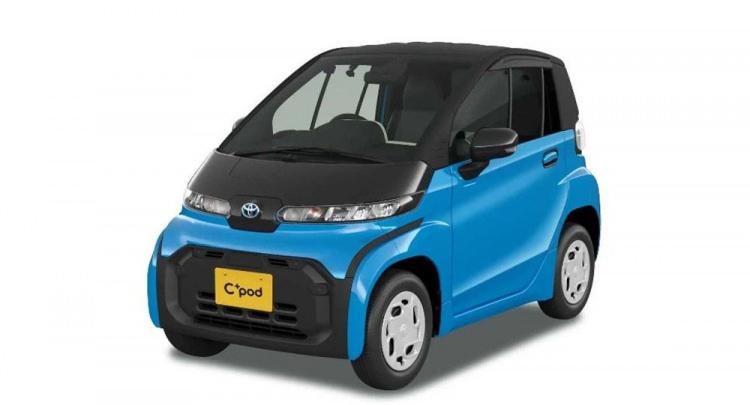 <p>TOYOTA C+POD'U TANITTI</p>
<p>Toyota geçtiğimiz yıl gösterdiği elektrikli aracı C+pod'u resmen tanıttı. <br />
<br />
İlk kez 2019 Tokyo Motor Show'da ortaya çıkan model Japonya'da piyasaya sürüldü.</p>
<p> </p>